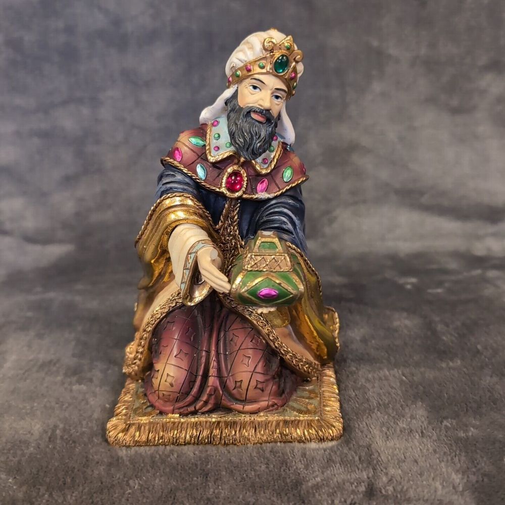Kirkland Nativity Kneeling King Christmas Scene #915694 Replacement King